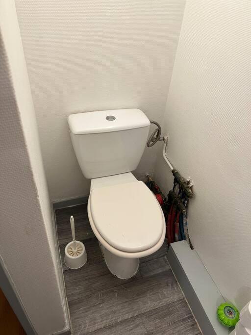 Studio A 2 Minutes De La Gare Apartment Mulhouse Exterior foto